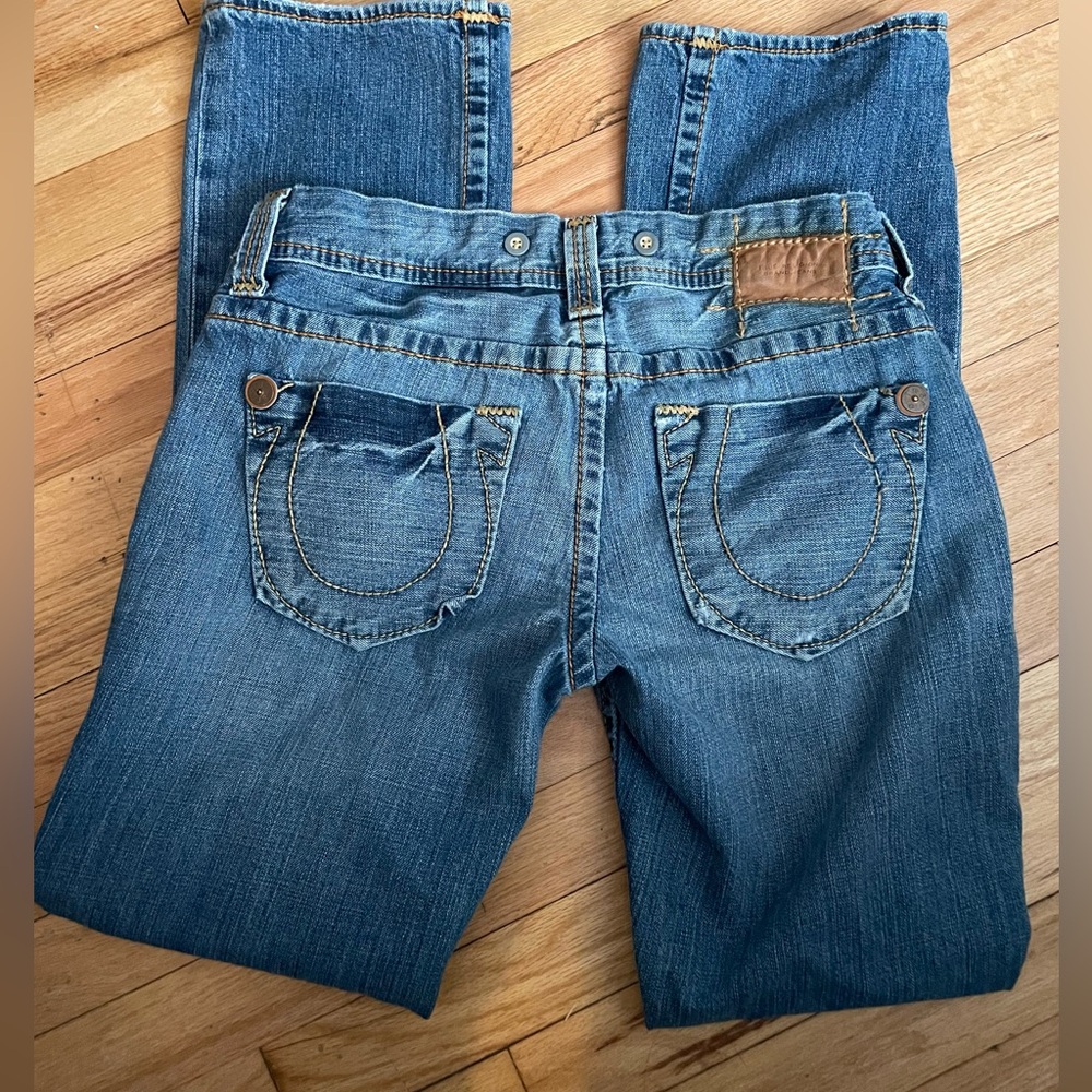 True Religion Vintage women’s jeans size 31- EUC - 100% authentic